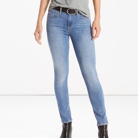 Levi's Denim - Levi's 721 High Rise Skinny Jeans 28